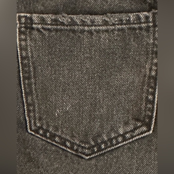 Stylish women’s Black GarageDenim Jeans. - Picture 8 of 11